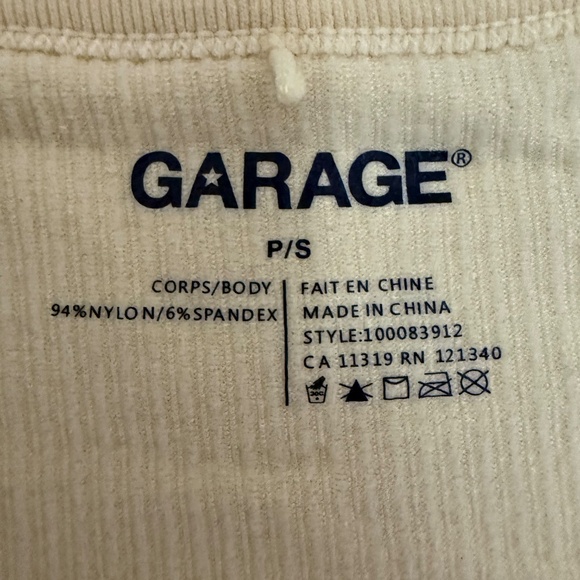 Garage Long Sleeve crop top - Picture 2 of 2